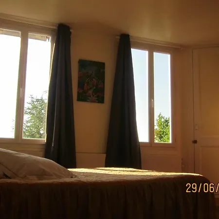 Le Manoir D'arlette Bed & Breakfast